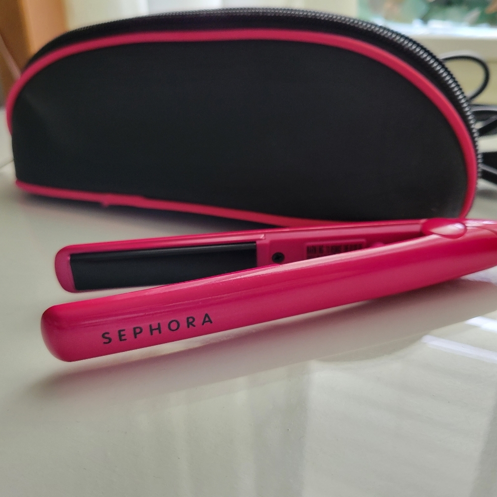 LIKE NEW SEPHORA Mini Hair Straightener